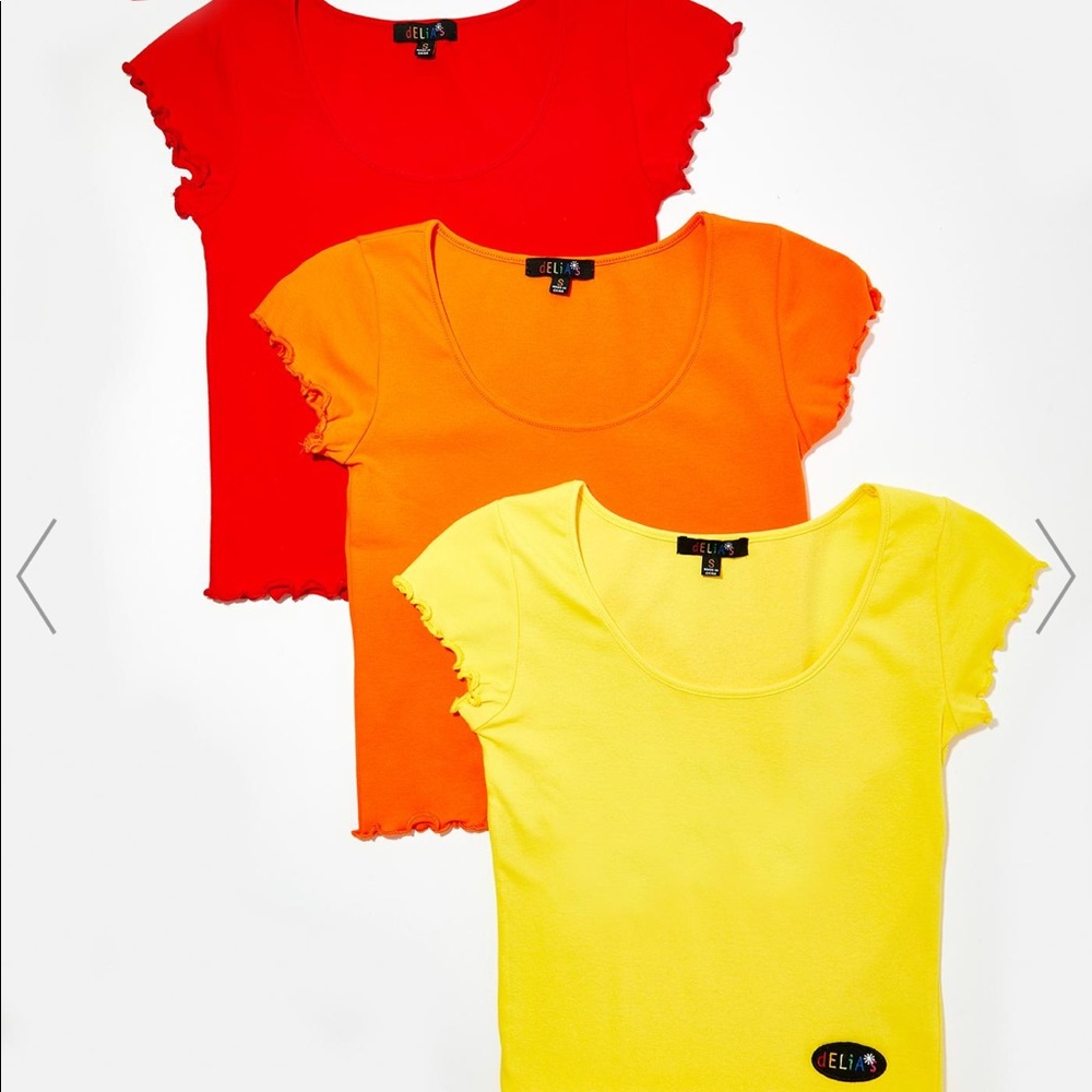 🍊 3 dELiA*s Cutie Tees